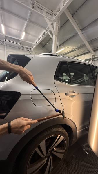 Intervention de dsp sur aile arrière de carrosserie 