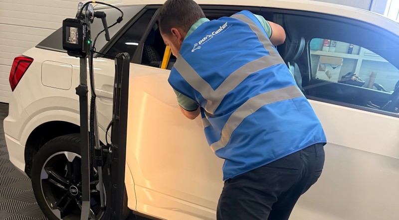 Réparer une Audi Q2 grêlée sans repeindre à Marseille, Aix ou Gémenos